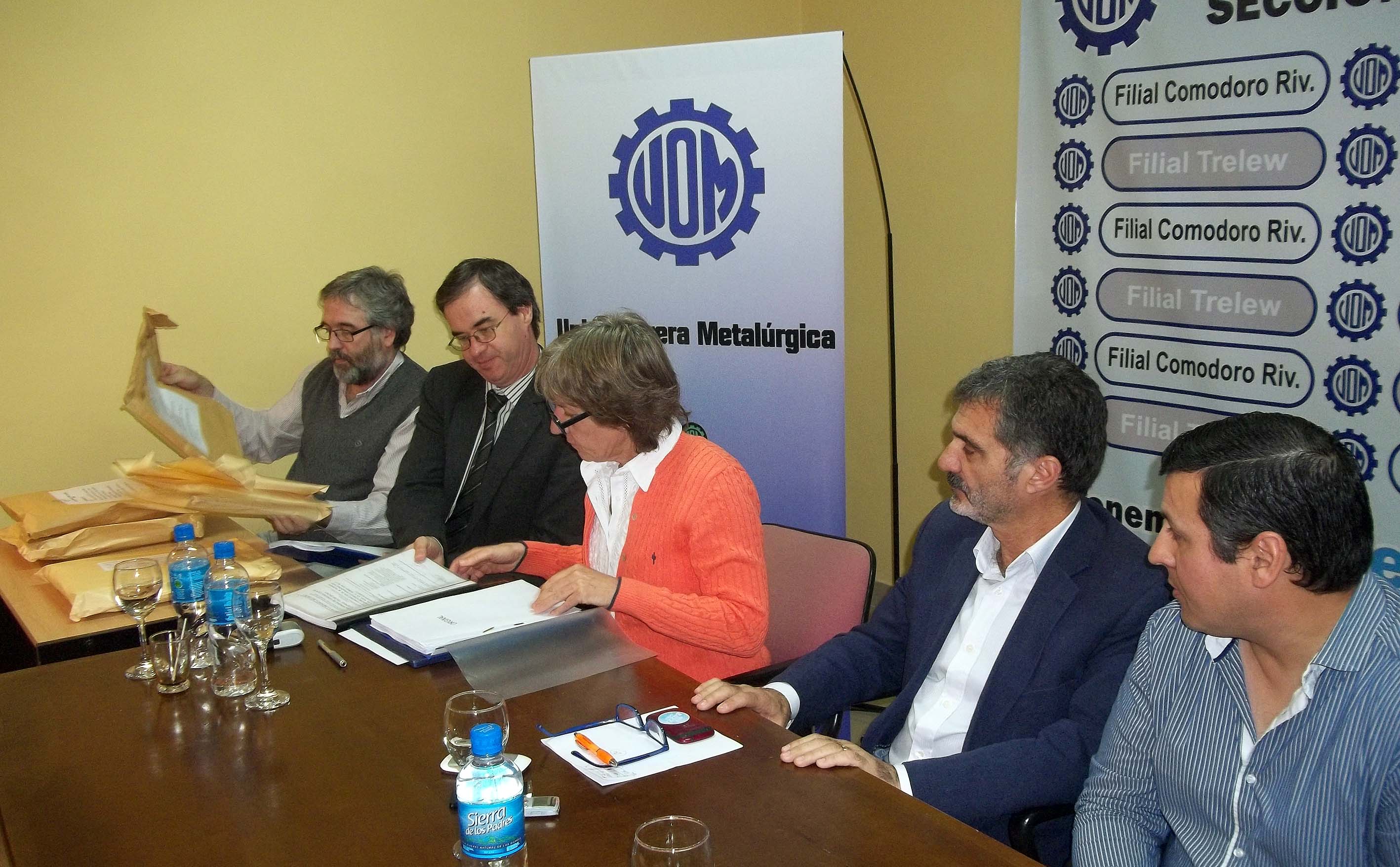 Viviendas para afiliados de la UOM y Luz y Fuerza